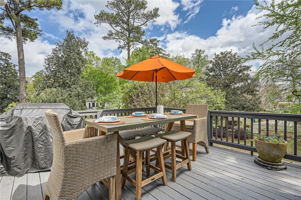 555 E Wesley Road, Atlanta, Georgia image 47