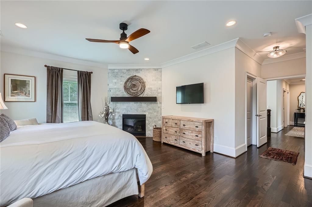 555 E Wesley Road, Atlanta, Georgia image 24