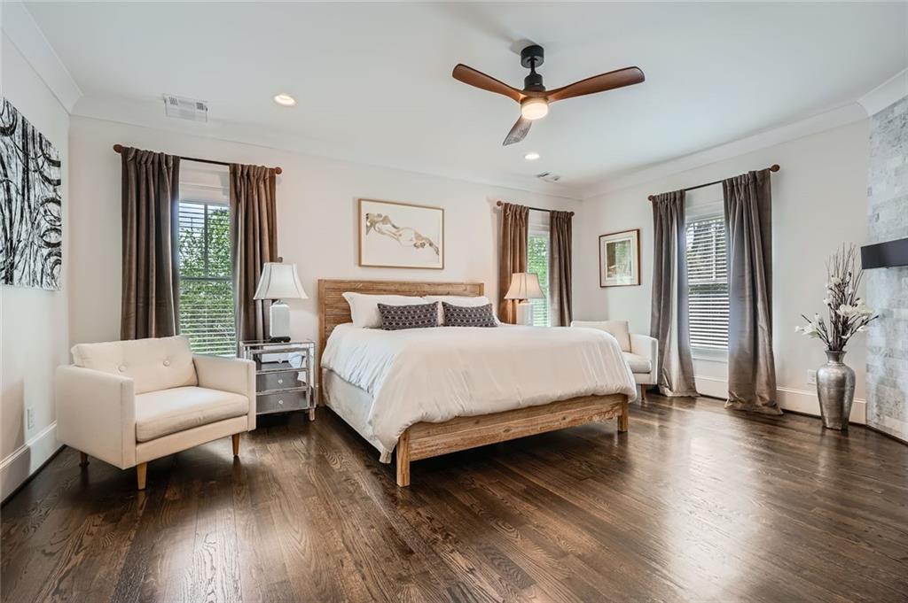 555 E Wesley Road, Atlanta, Georgia image 22