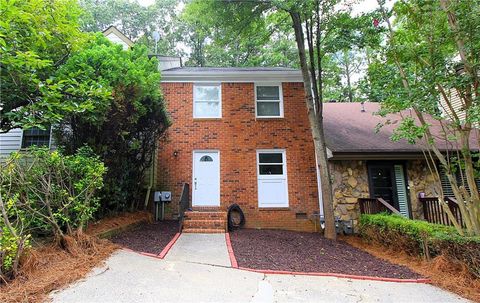 1492 Bentley Lane SE Marietta GA 30067