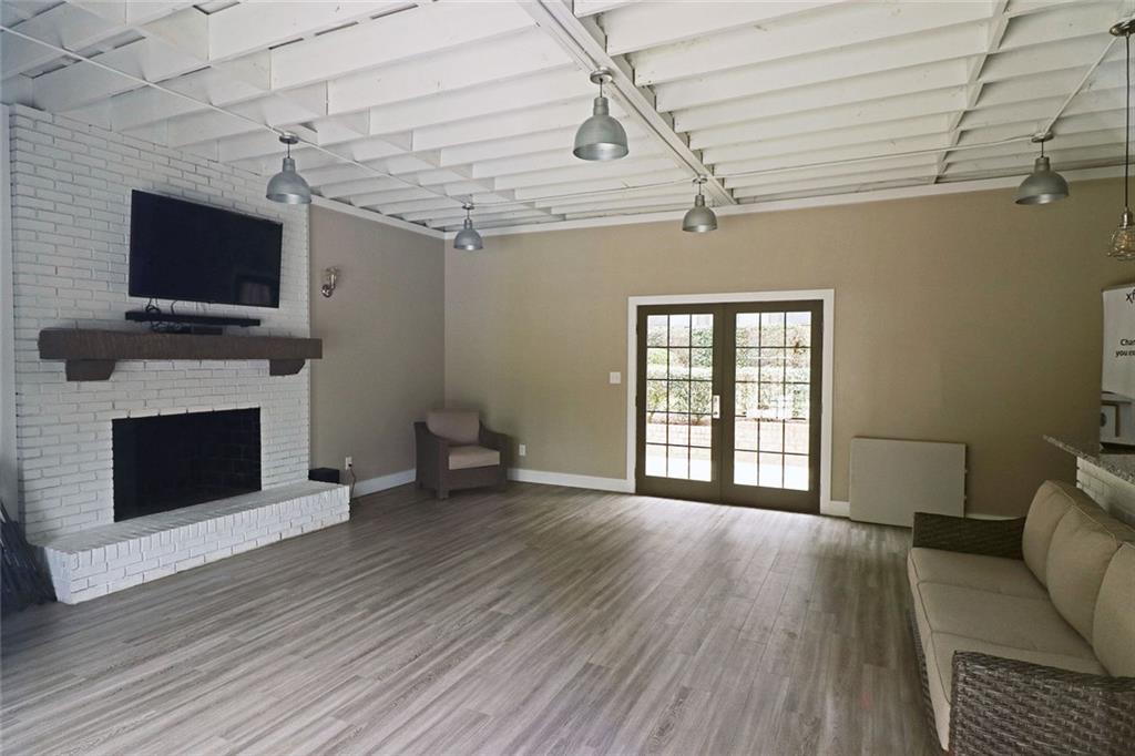 Cross Creek - Residential