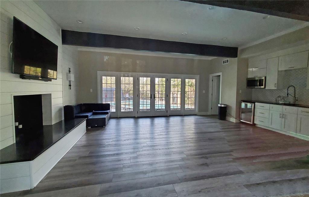 Cross Creek - Residential