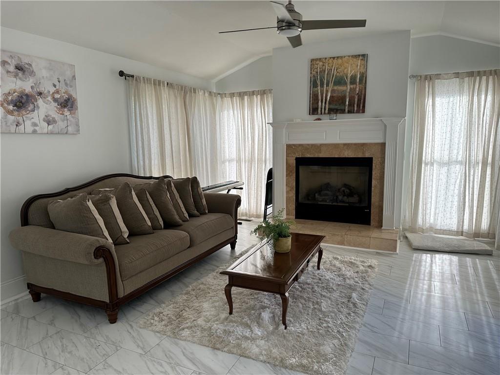 2741 Willowstone Drive, Duluth, Georgia image 9