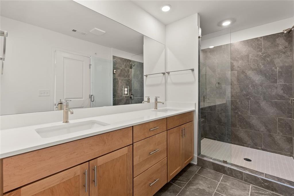 Forrest Crossing - Residential Lease