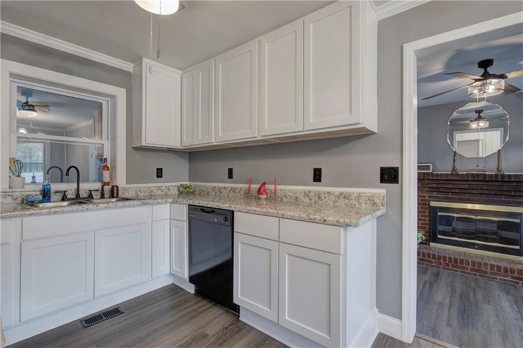 439 Cash Road, Calhoun, Georgia image 22