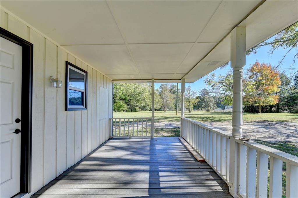 21 W Lake Drive, Oxford, Georgia image 9