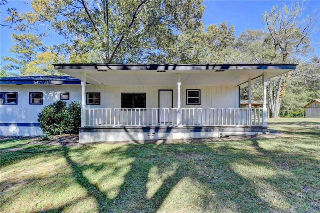 21 W Lake Drive, Oxford, Georgia image 4