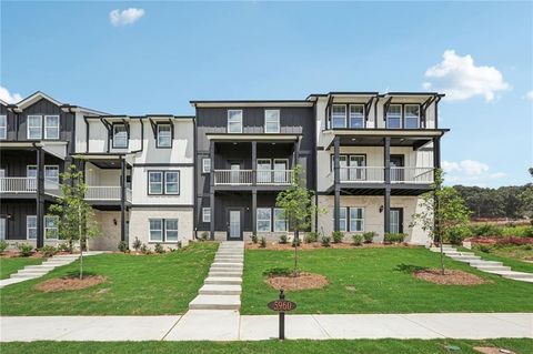 Photo of 5960 Molo Lane, Cumming, GA 30041 (MLS # 7753530)