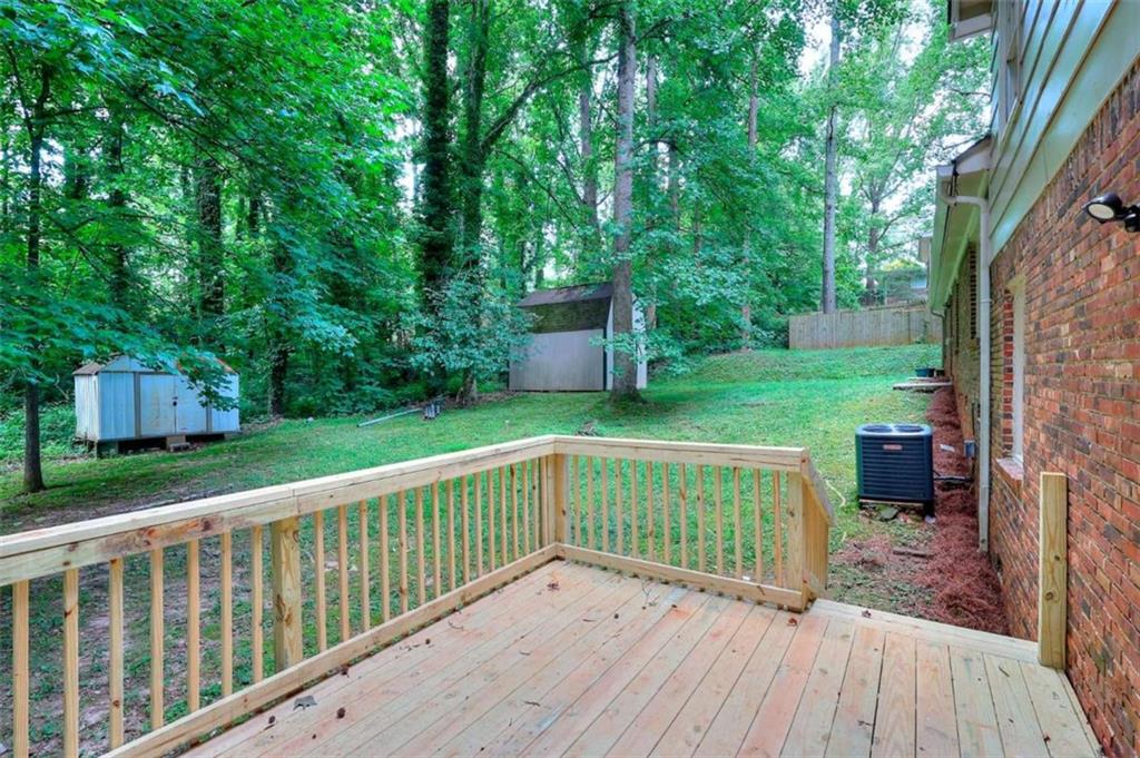 2802 Leisure Woods Lane