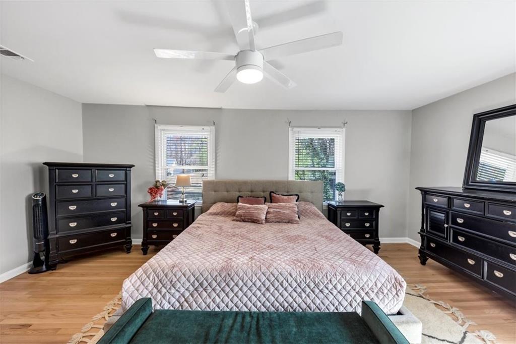 330 Knoll Woods Drive, Roswell, Georgia image 40