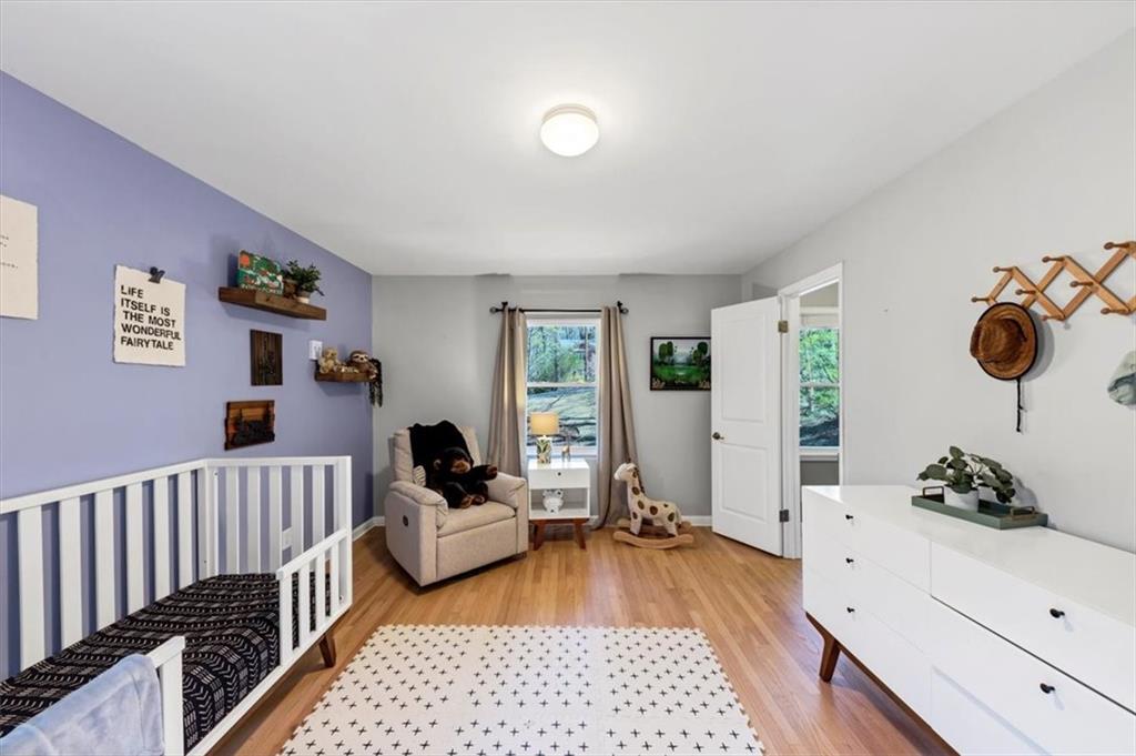 330 Knoll Woods Drive, Roswell, Georgia image 31