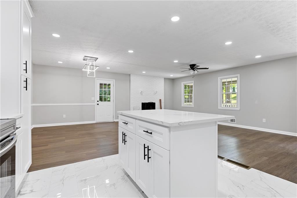 353 Old Rosser Road, Stone Mountain, Georgia image 12