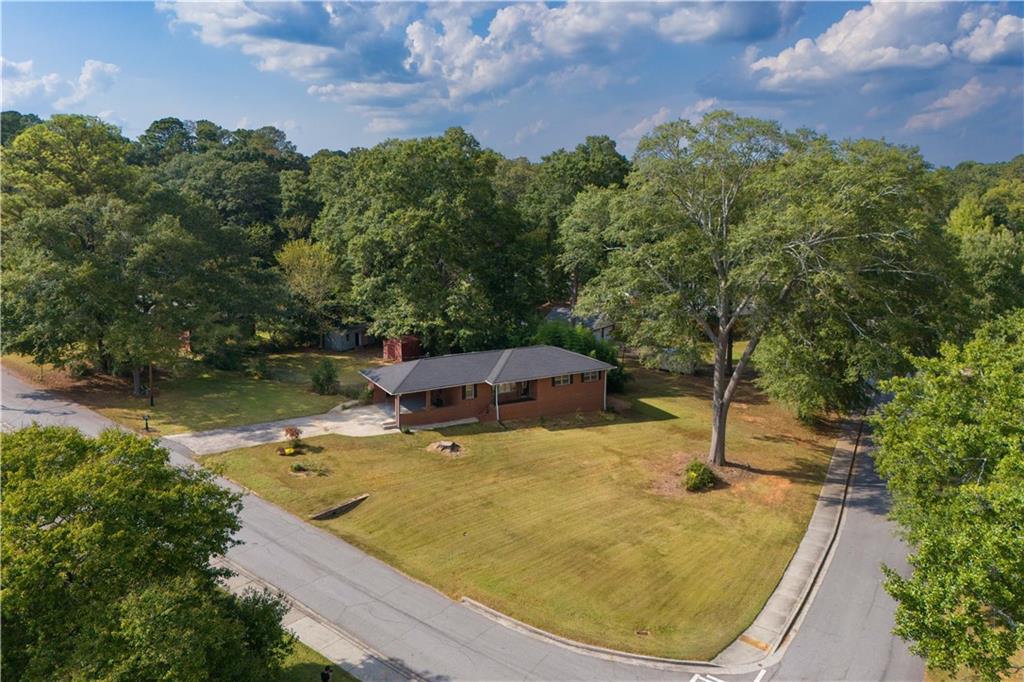 3888 Lindley Circle