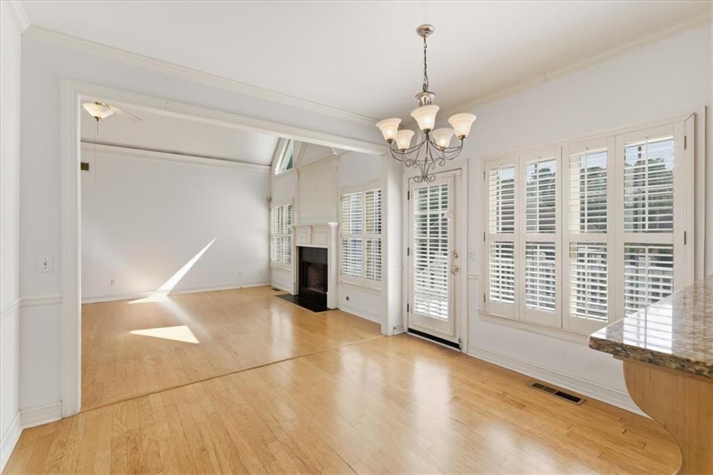 2021 Cockrell Pointe NW