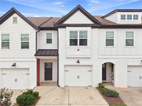 Townhouse For Sale - 91 Auburn Run Lane<br/> Auburn, GA 30011