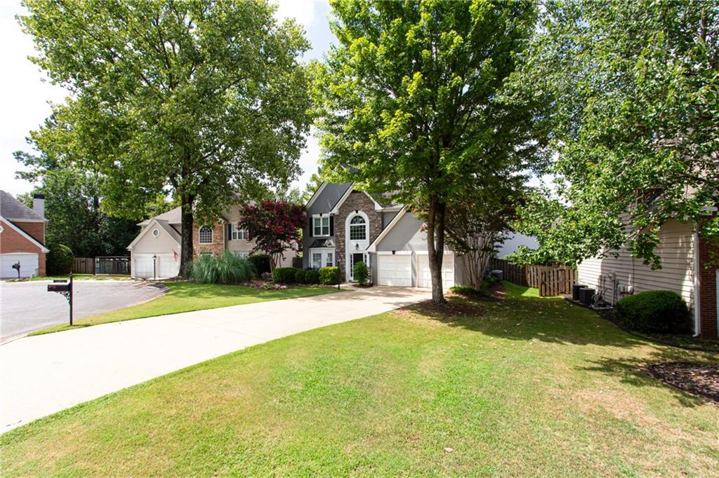 1374 Treewood Trail