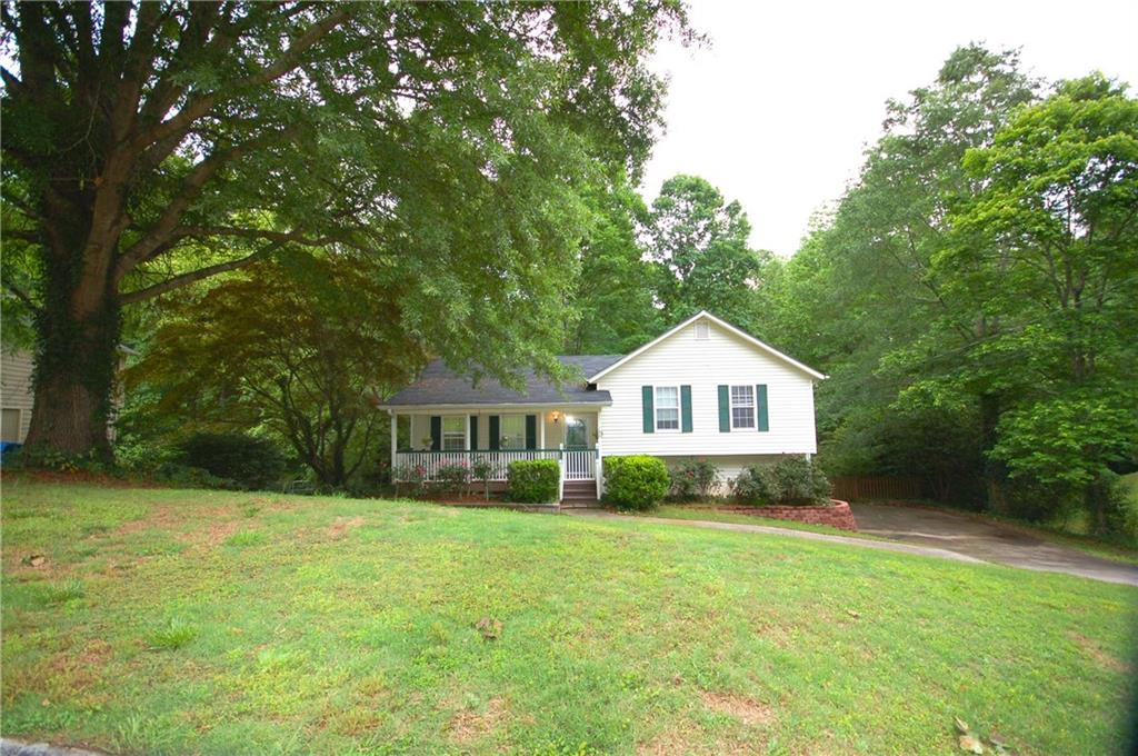188 Thornbrooke Drive, Hiram, Georgia image 1
