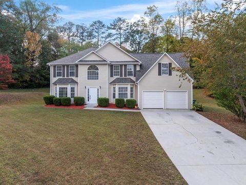 A home in Ellenwood