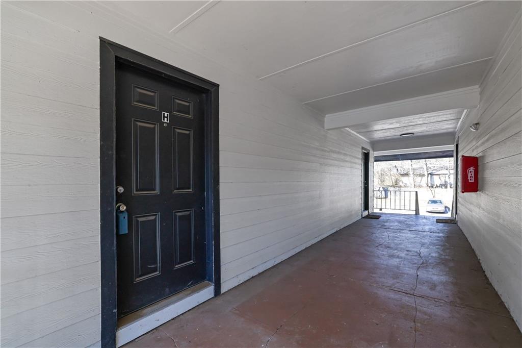 3595 Woodbriar Circle H