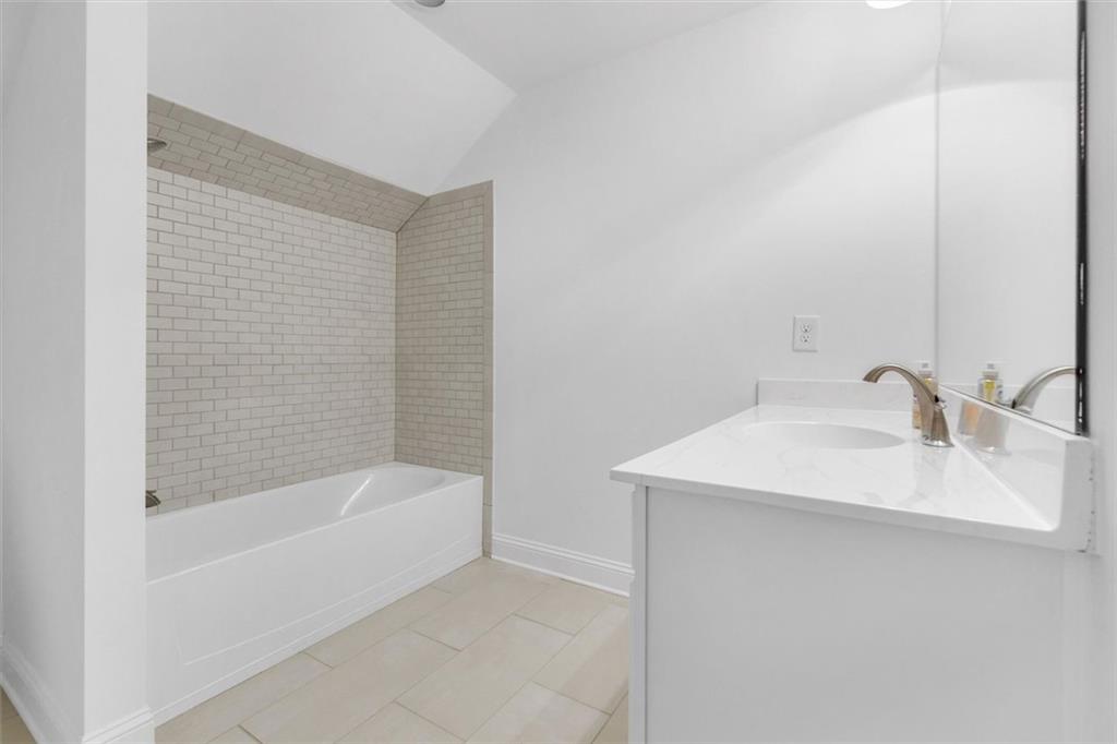 SWEETBRIAR FARMS - Residential