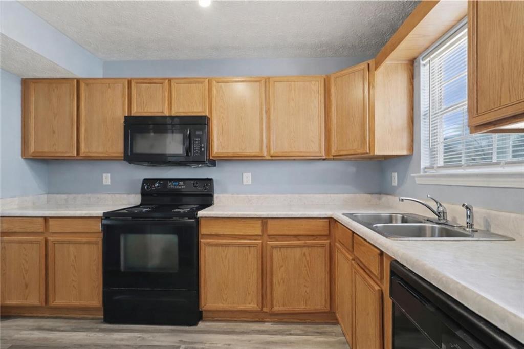 6562 Wellington Chase Court