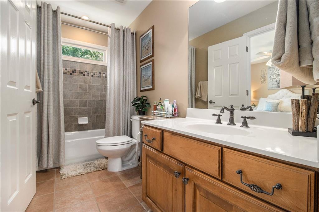 7469 Regatta Way, Flowery Branch, Georgia image 23