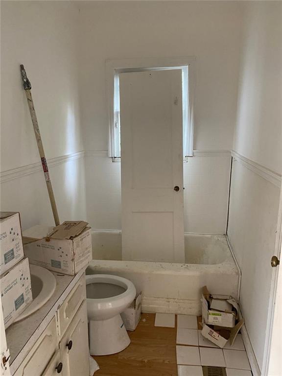 546 Hamilton E Holmes Drive NW