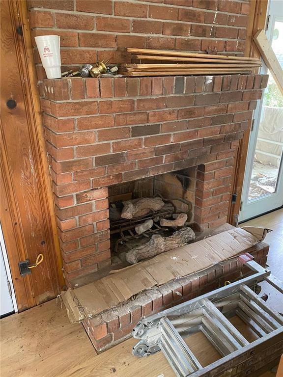 546 Hamilton E Holmes Drive NW