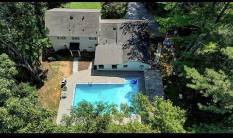 A home in Lilburn