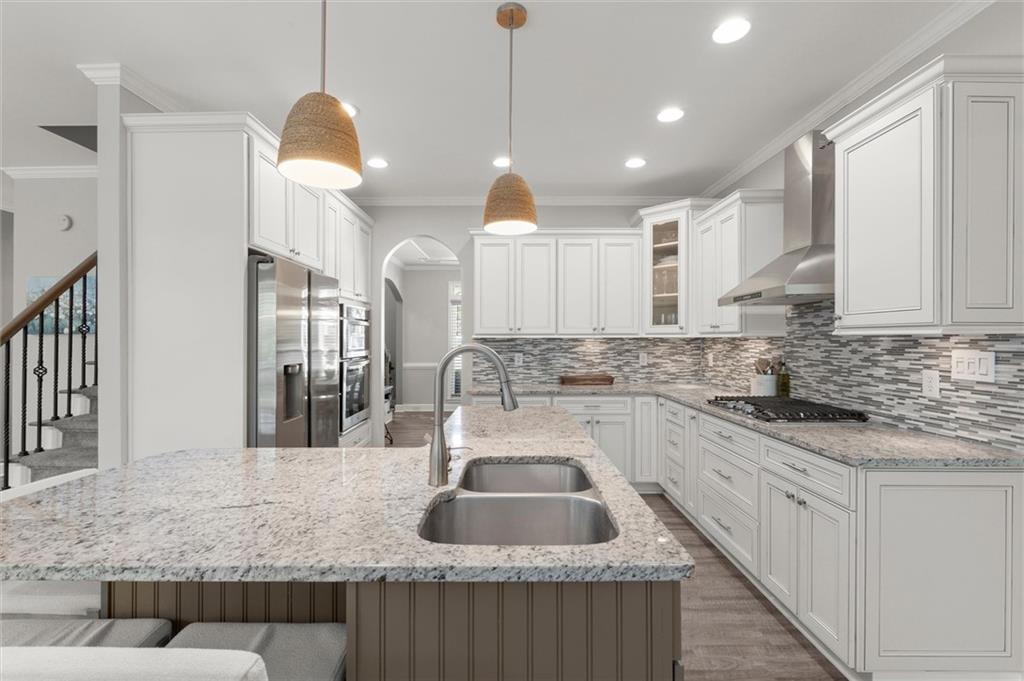 512 Old Field Cove