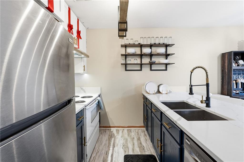 6710 Gallant Court SE 31