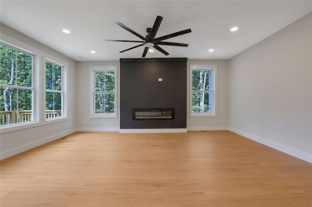 553 Somersby Drive, Dallas, Georgia image 4