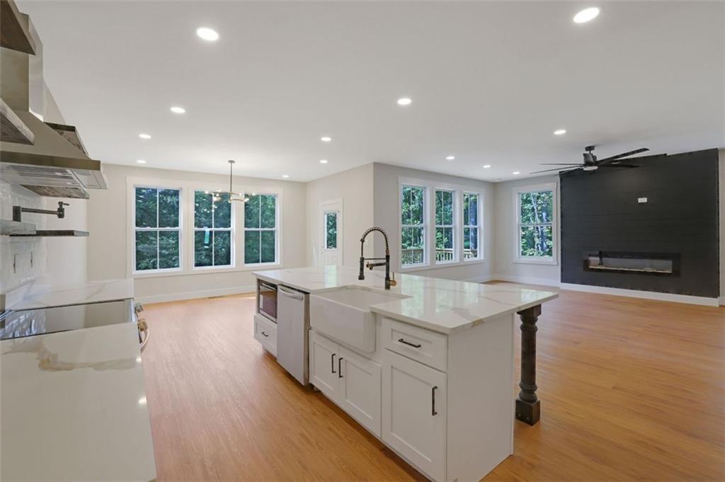 553 Somersby Drive, Dallas, Georgia image 10