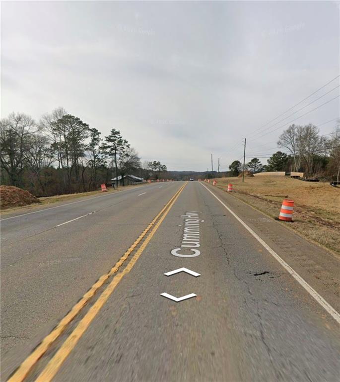 10747 Cumming Highway