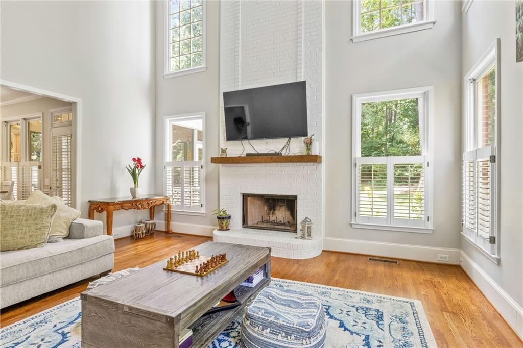 3095 Walnut Creek Drive