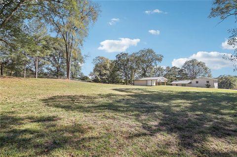 A home in Cedartown