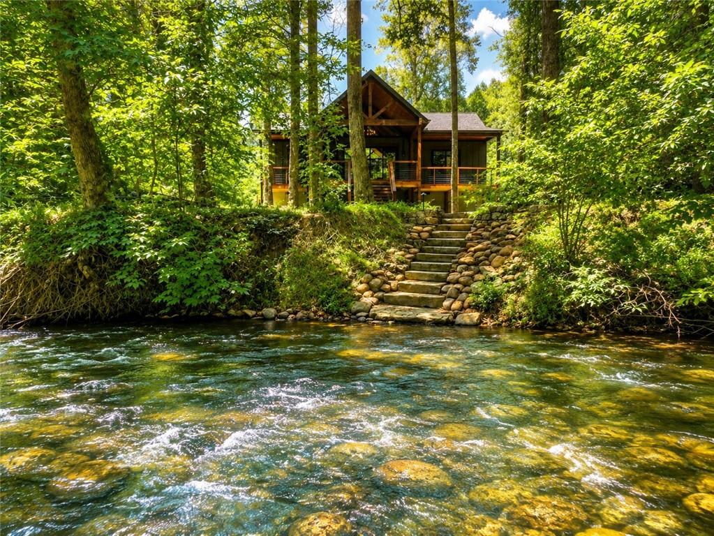 260 Misty Valley Lane
