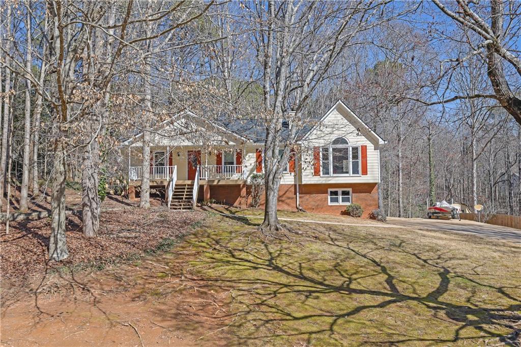 147 Springwater Trace