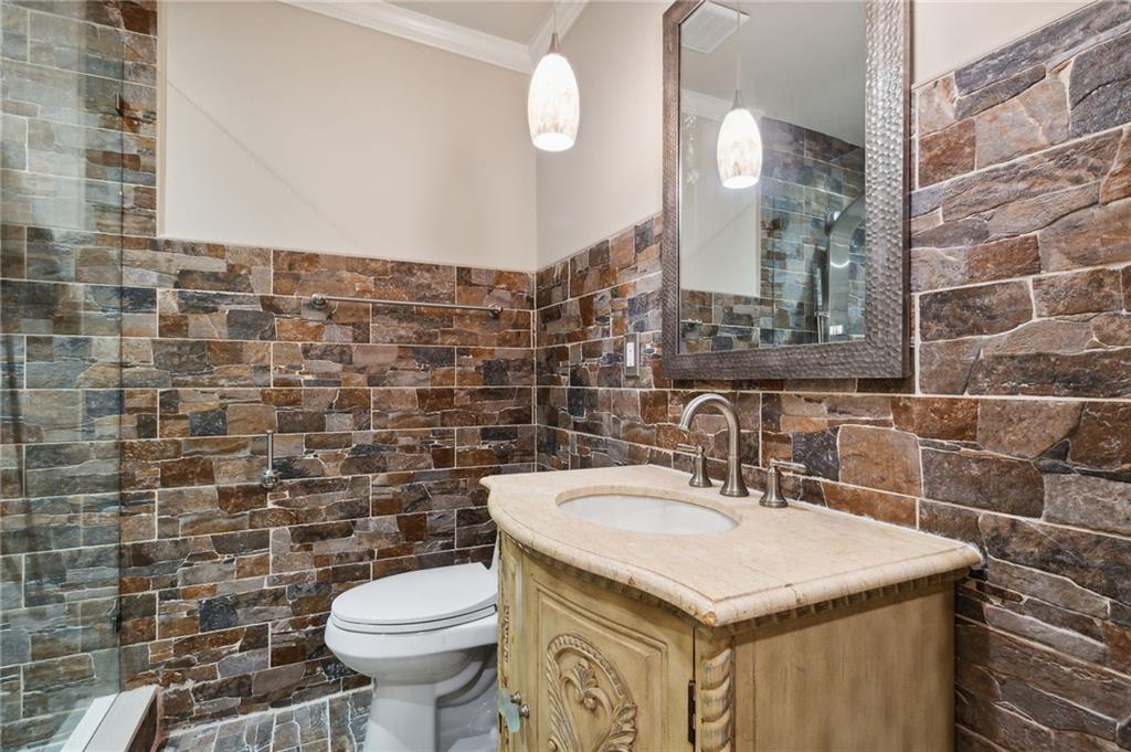 7720 Sleepy Lagoon Way, Flowery Branch, Georgia image 20