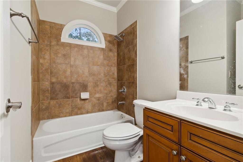 7720 Sleepy Lagoon Way, Flowery Branch, Georgia image 19