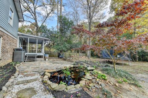 A home in Lilburn