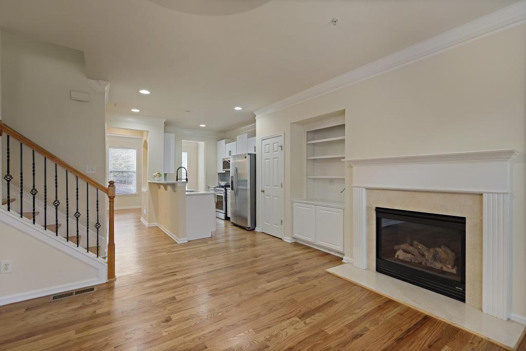 403 Iona Abbey Court SE