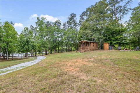 A home in Dahlonega