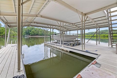 A home in Dahlonega