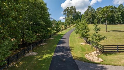 A home in Dahlonega