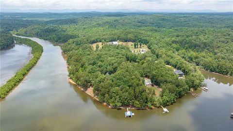 A home in Dahlonega