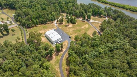 A home in Dahlonega