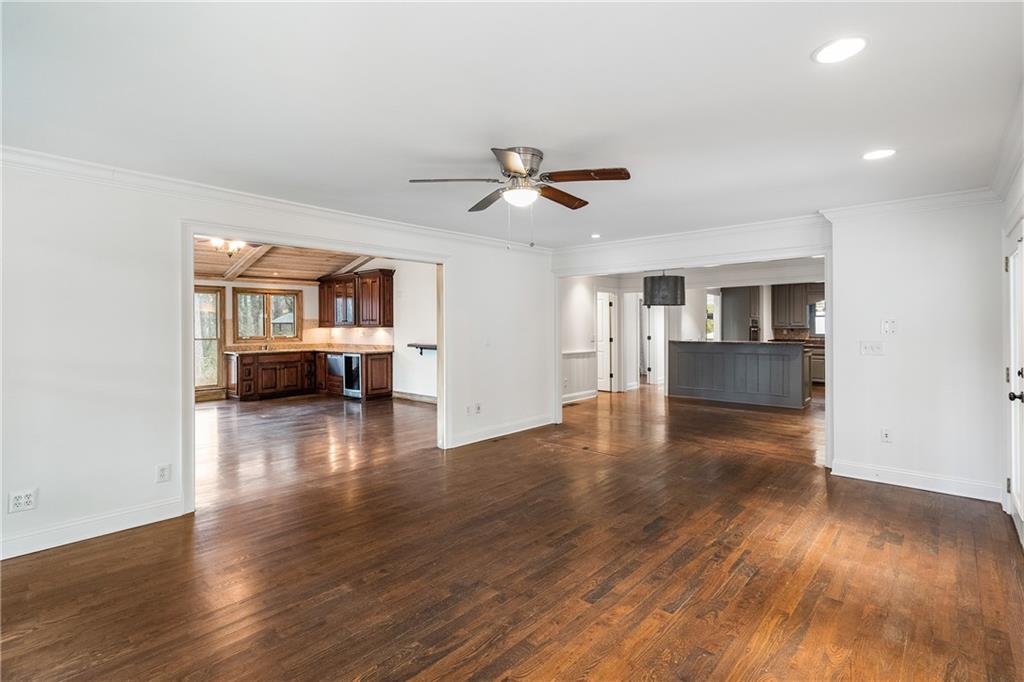 2468 Ridgeway Drive