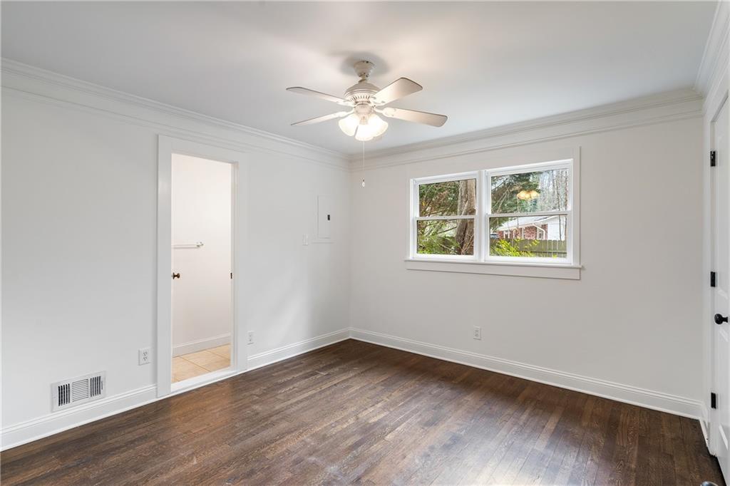 2468 Ridgeway Drive, Atlanta, Georgia image 26