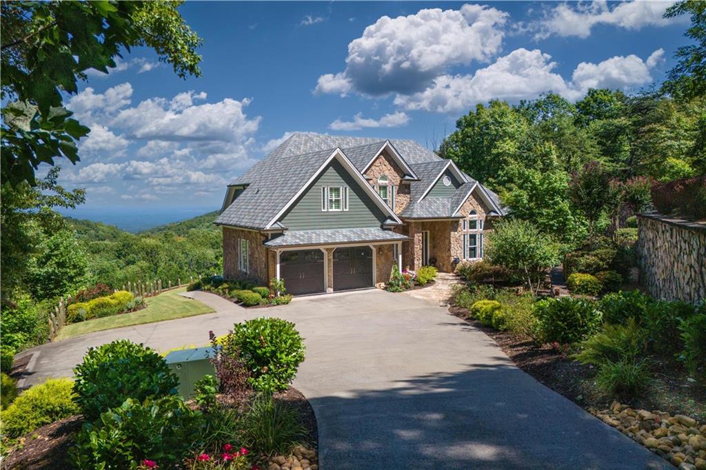 430 Sassafras Mountain Laurel Lane